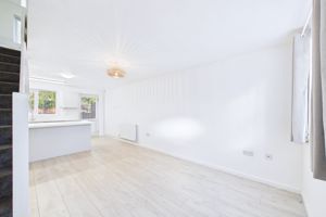 Living room- click for photo gallery